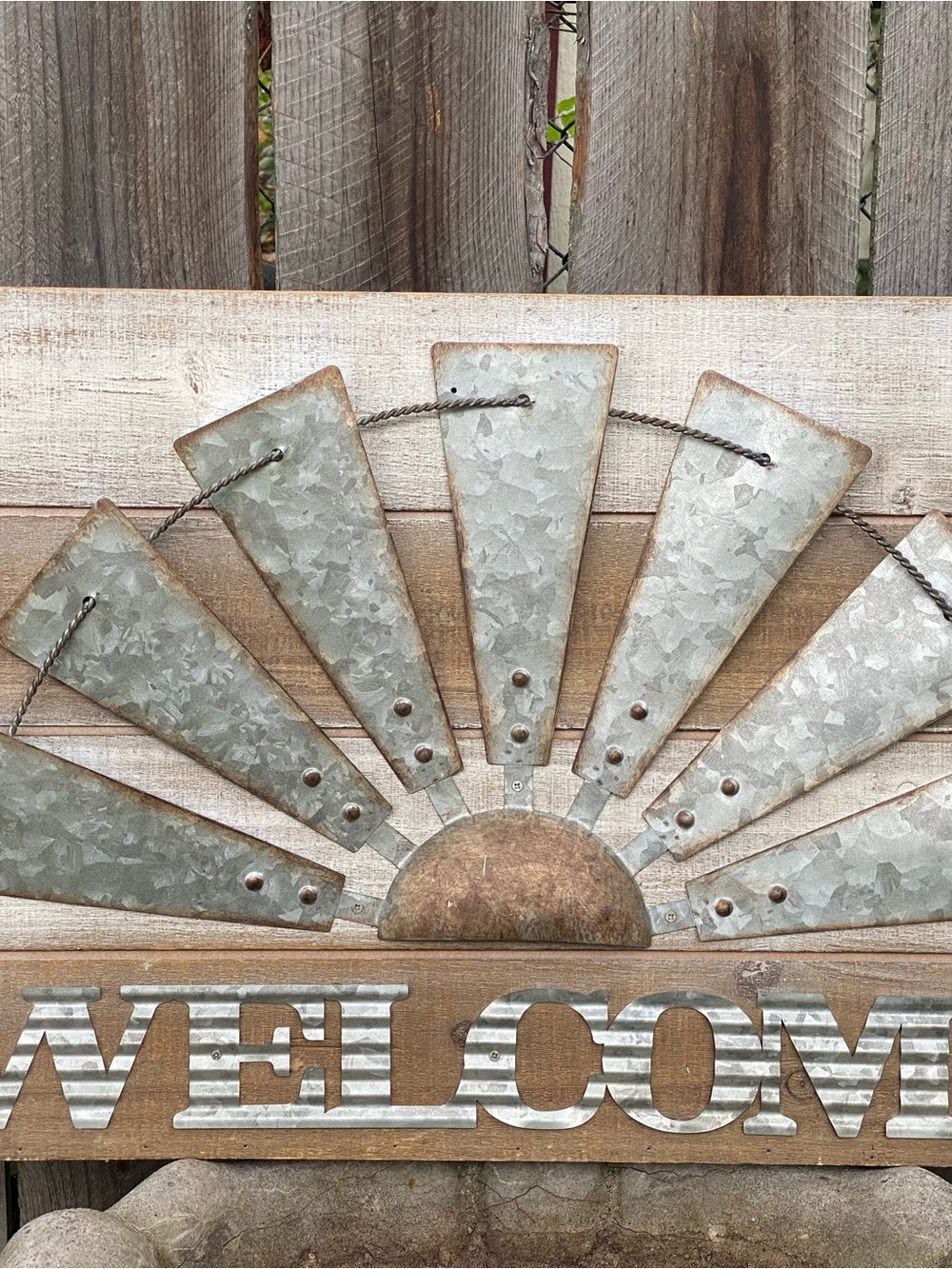Rustic Welcome Sign with Metal Windmill Design - Picture 2 of 9
